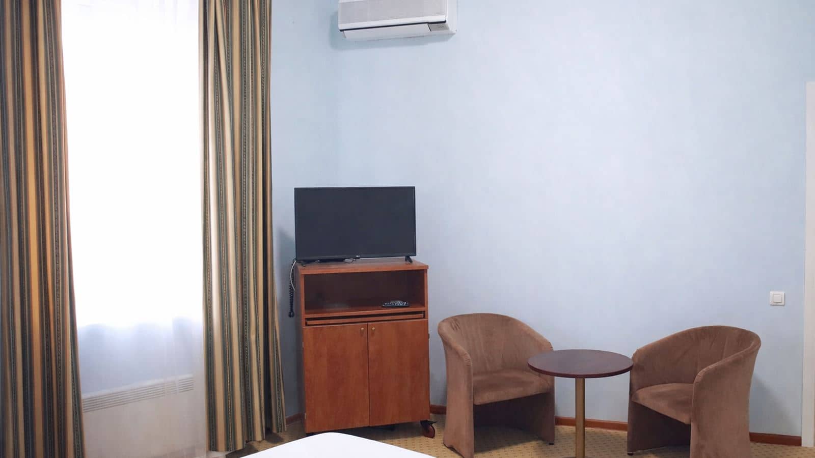 rooms-double-standard-room