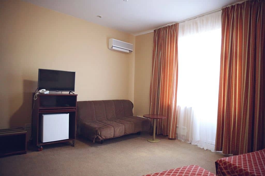 rooms-single-standard-room