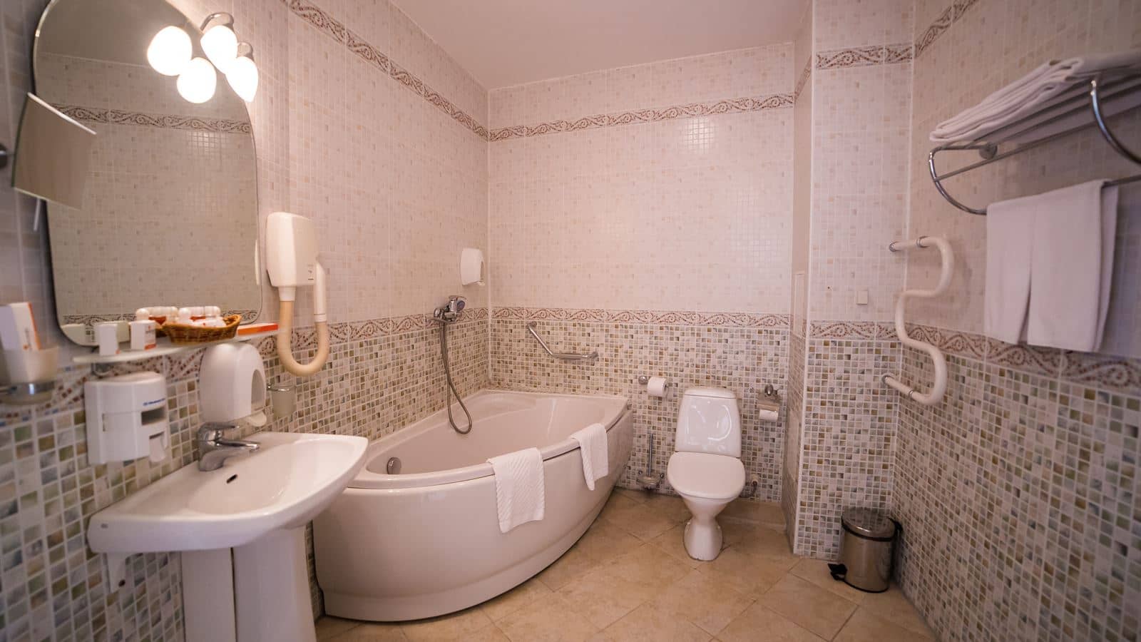 rooms-suite-2-bedrooms