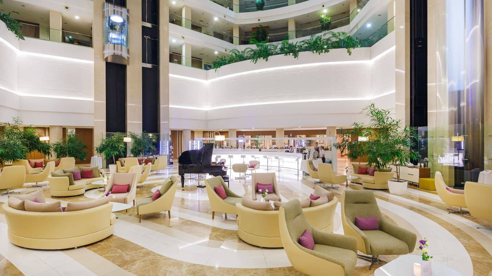 bars-lobby-bar
