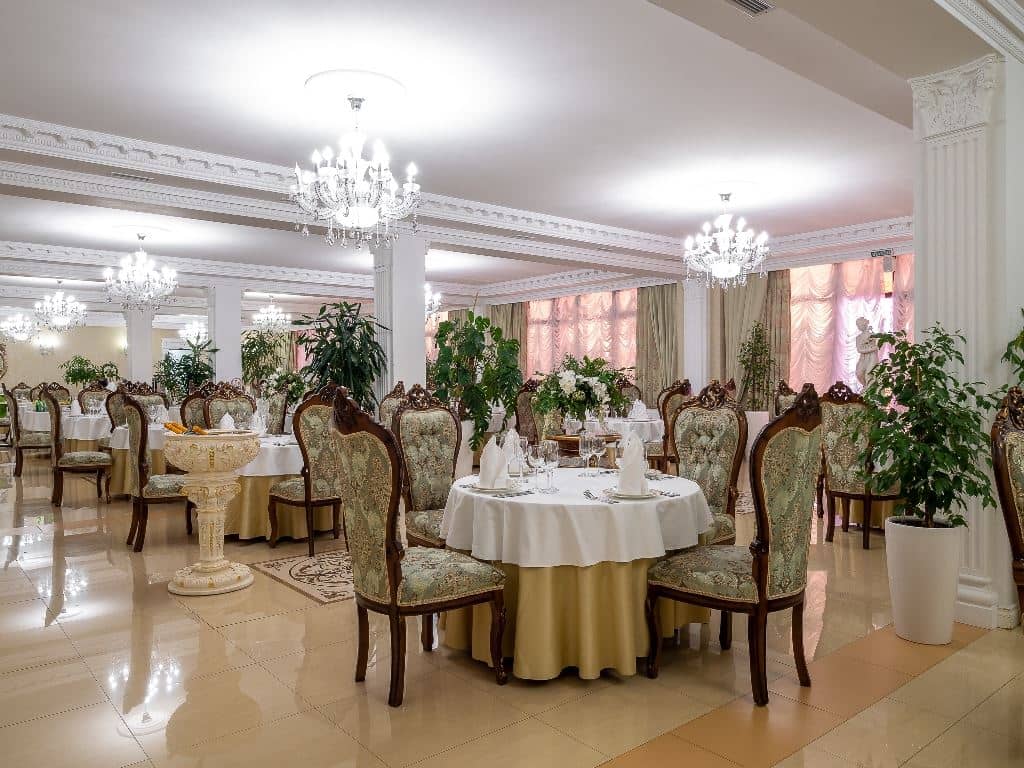 restaurants-