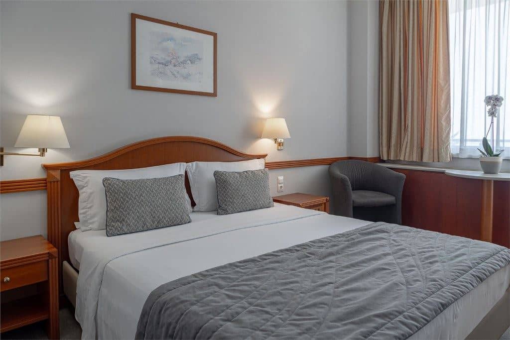 rooms-standart-bokovoi-sea