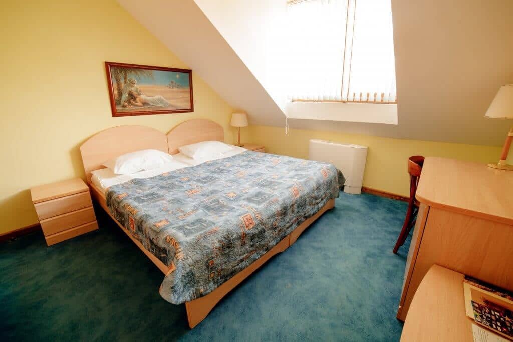 rooms-st-cott