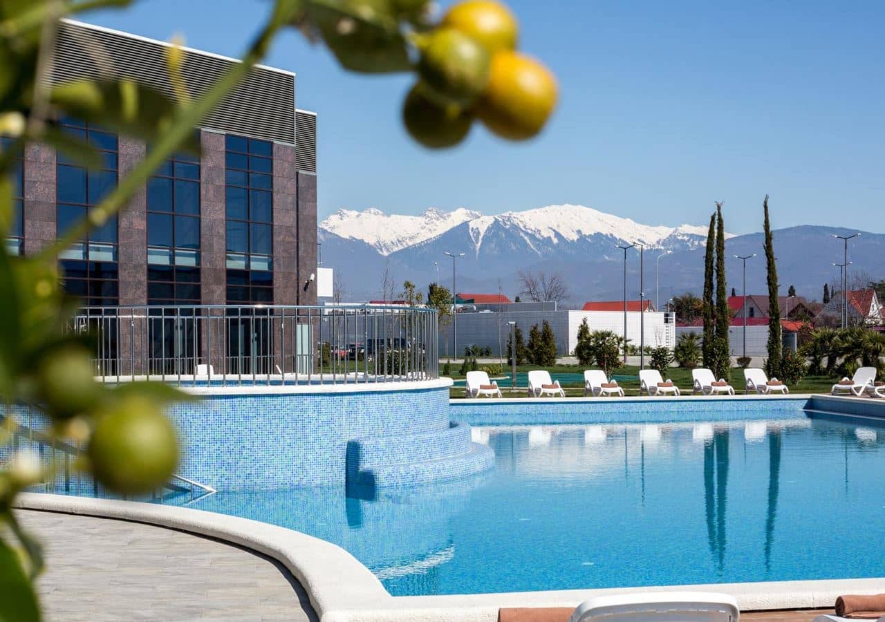 pools-outdoor-pool