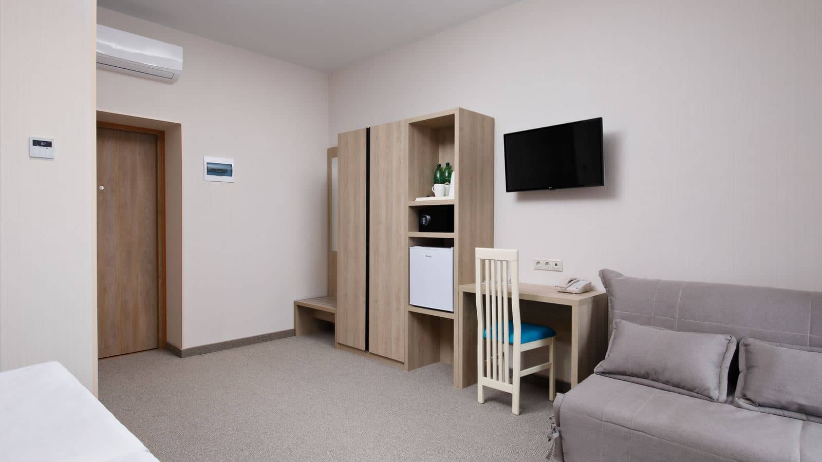 rooms-2-mest-biznes-korp-12-s-lech