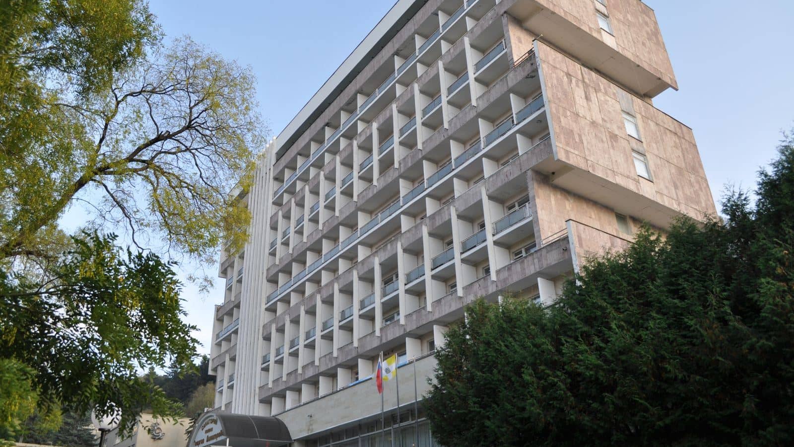 general-main-building