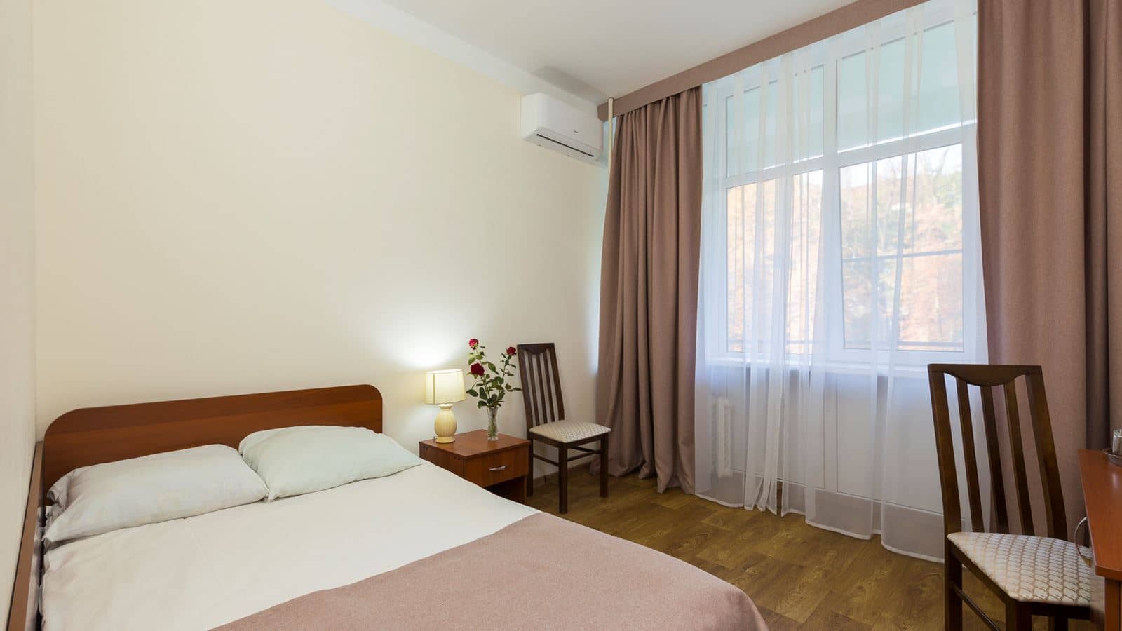rooms-single-1-category-corpus-3