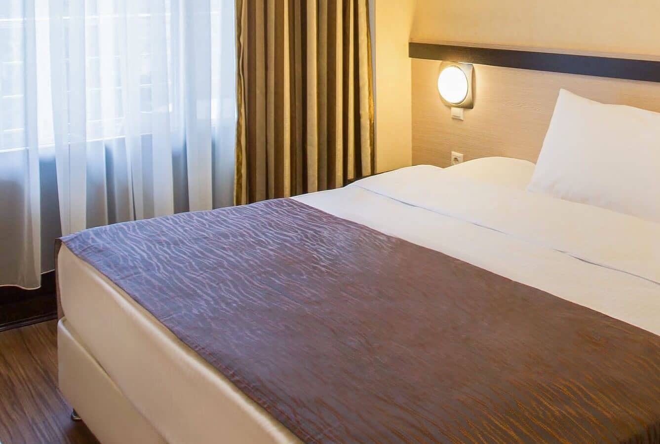 rooms-sngl---arena