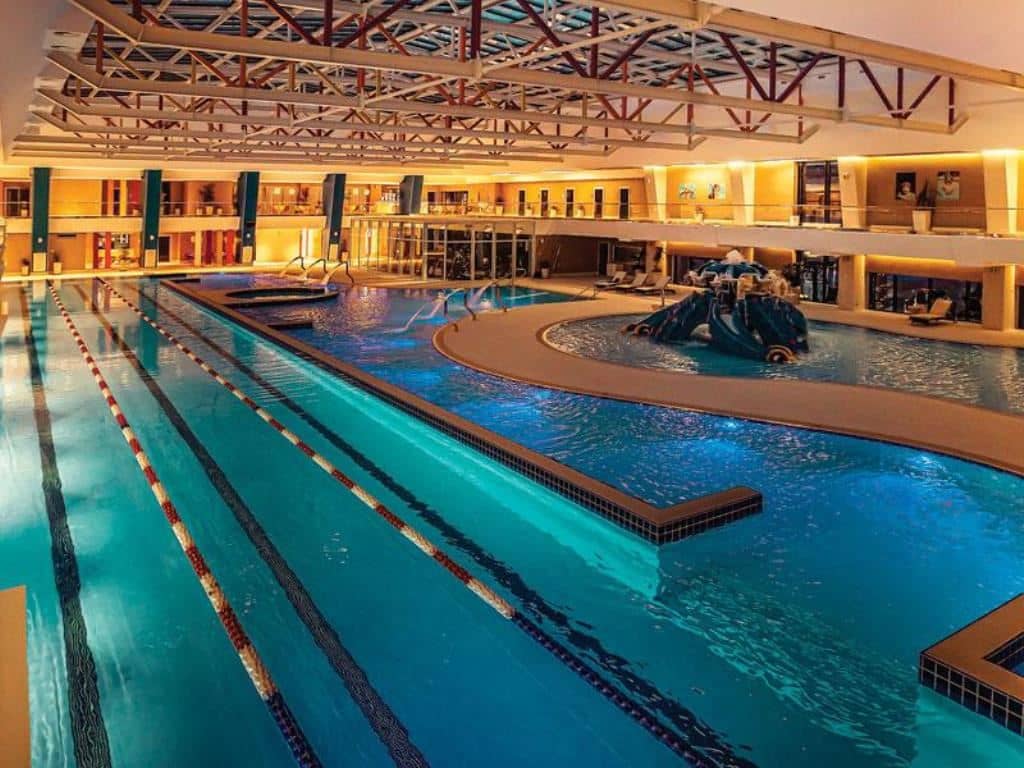 pools-indoor-pool