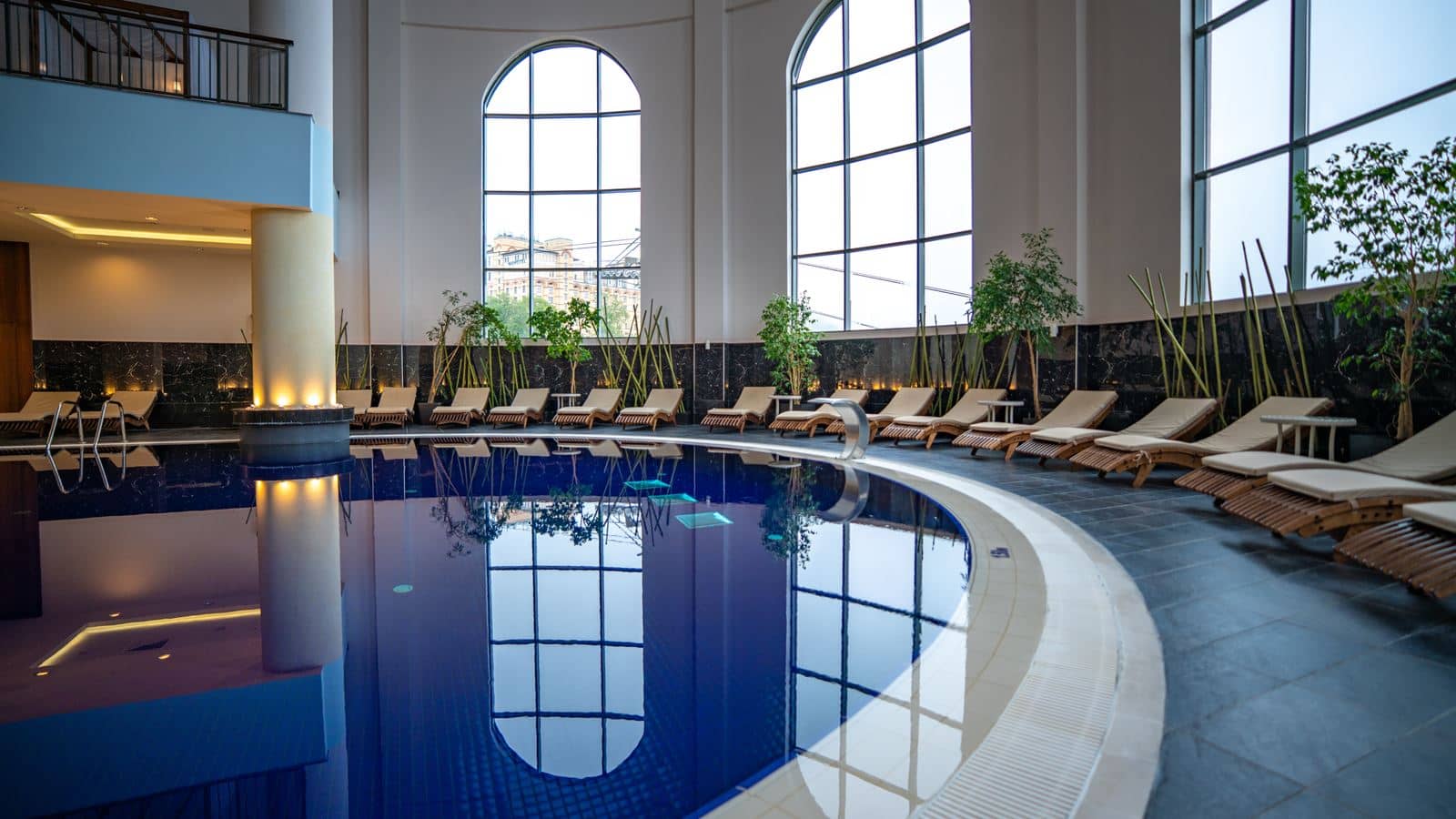 pools-indoor-pool
