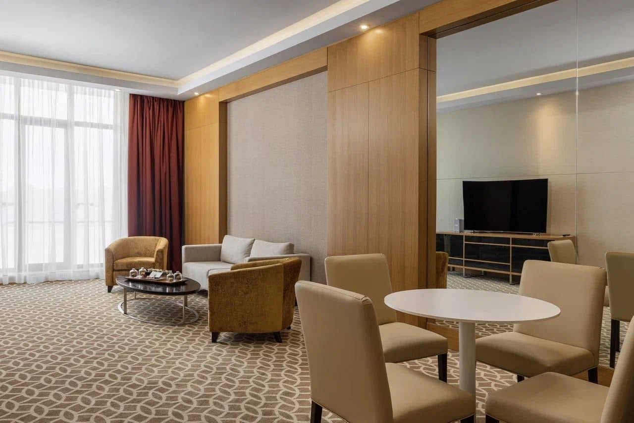 rooms-suite-junior