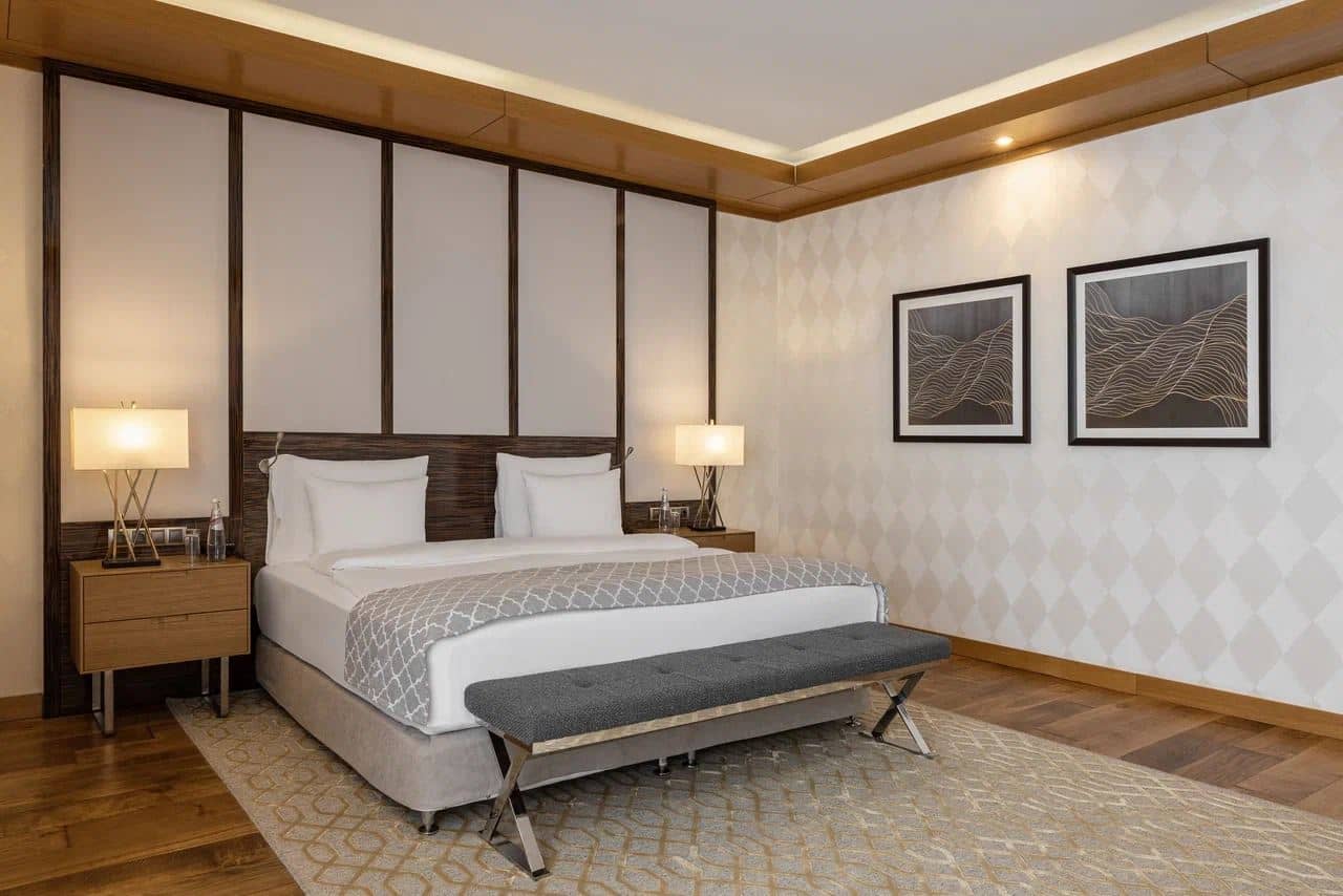 rooms-royal-suit