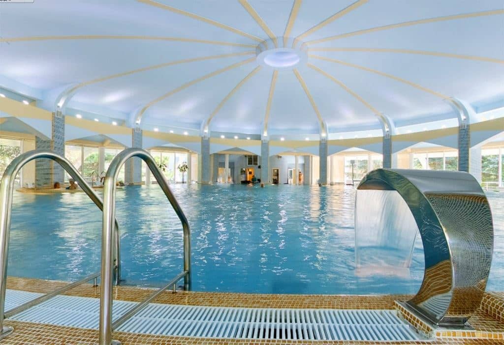 pools-indoor-pool