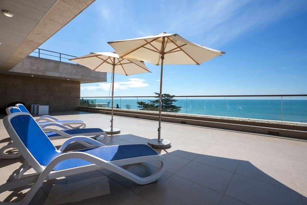 rooms-terrace