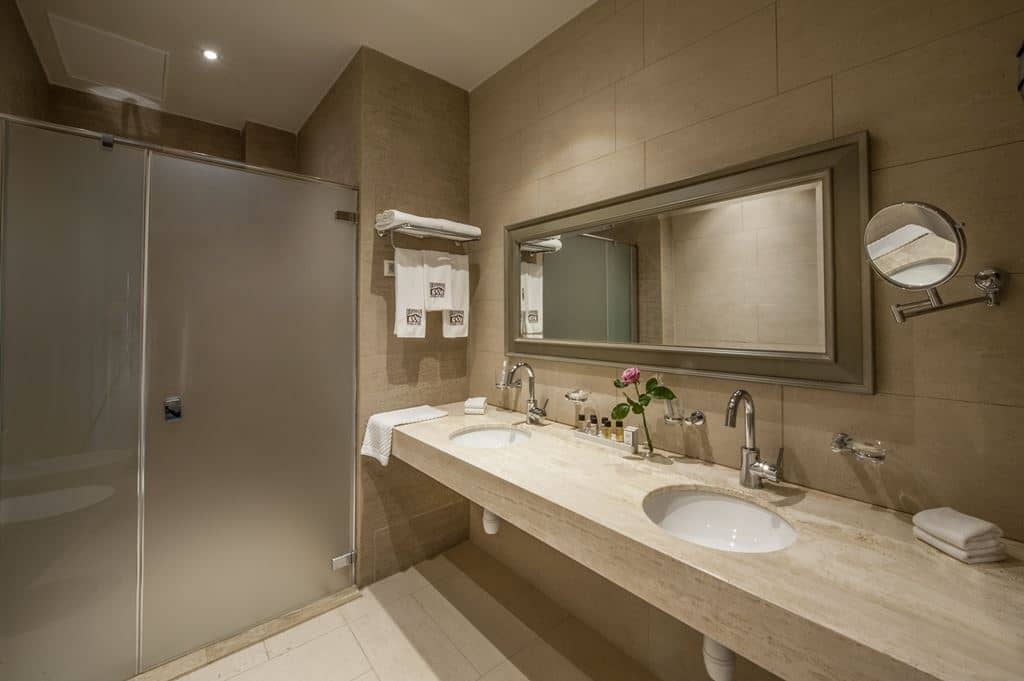 rooms-suite