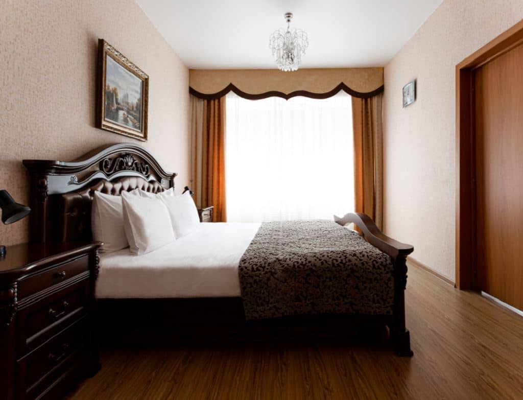 rooms-2-mest-2-komn-semeinyi