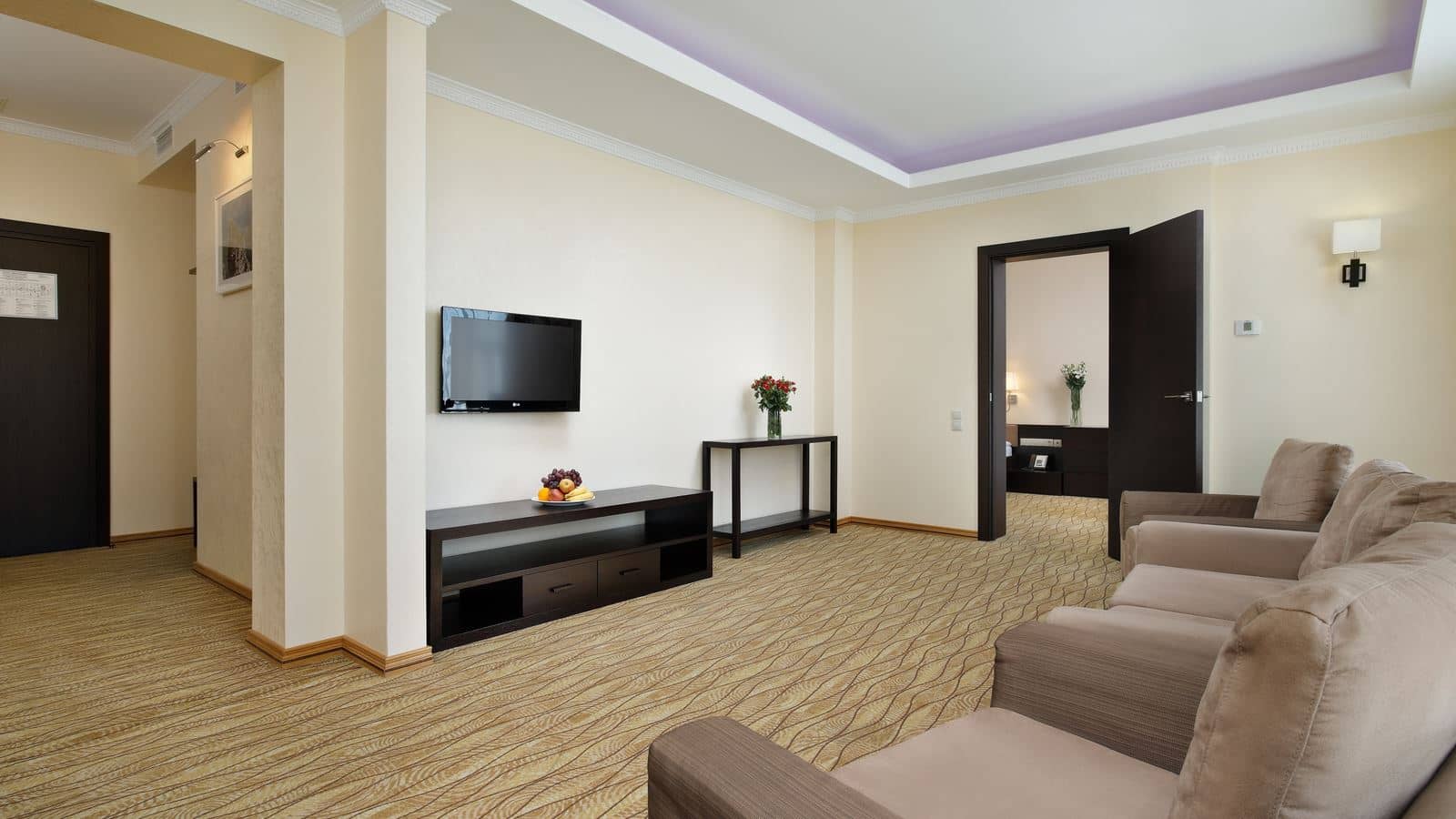 rooms-3-room-suite
