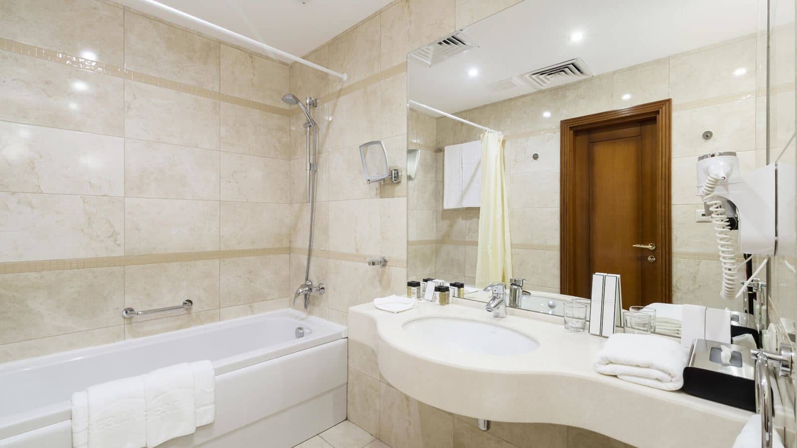 rooms-suite