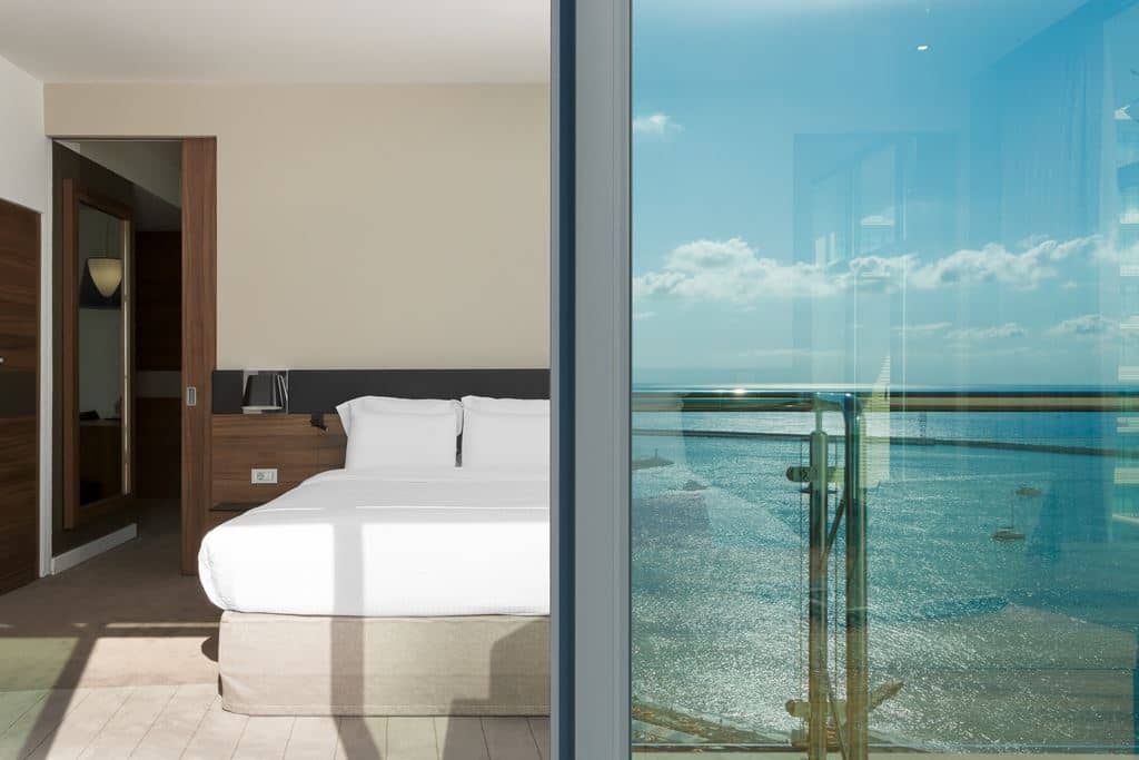 rooms-suite-deluxe