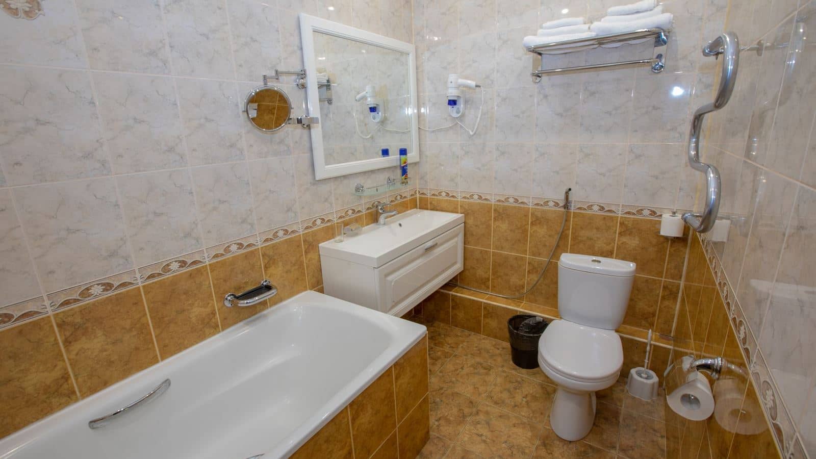 rooms-embassy-suite