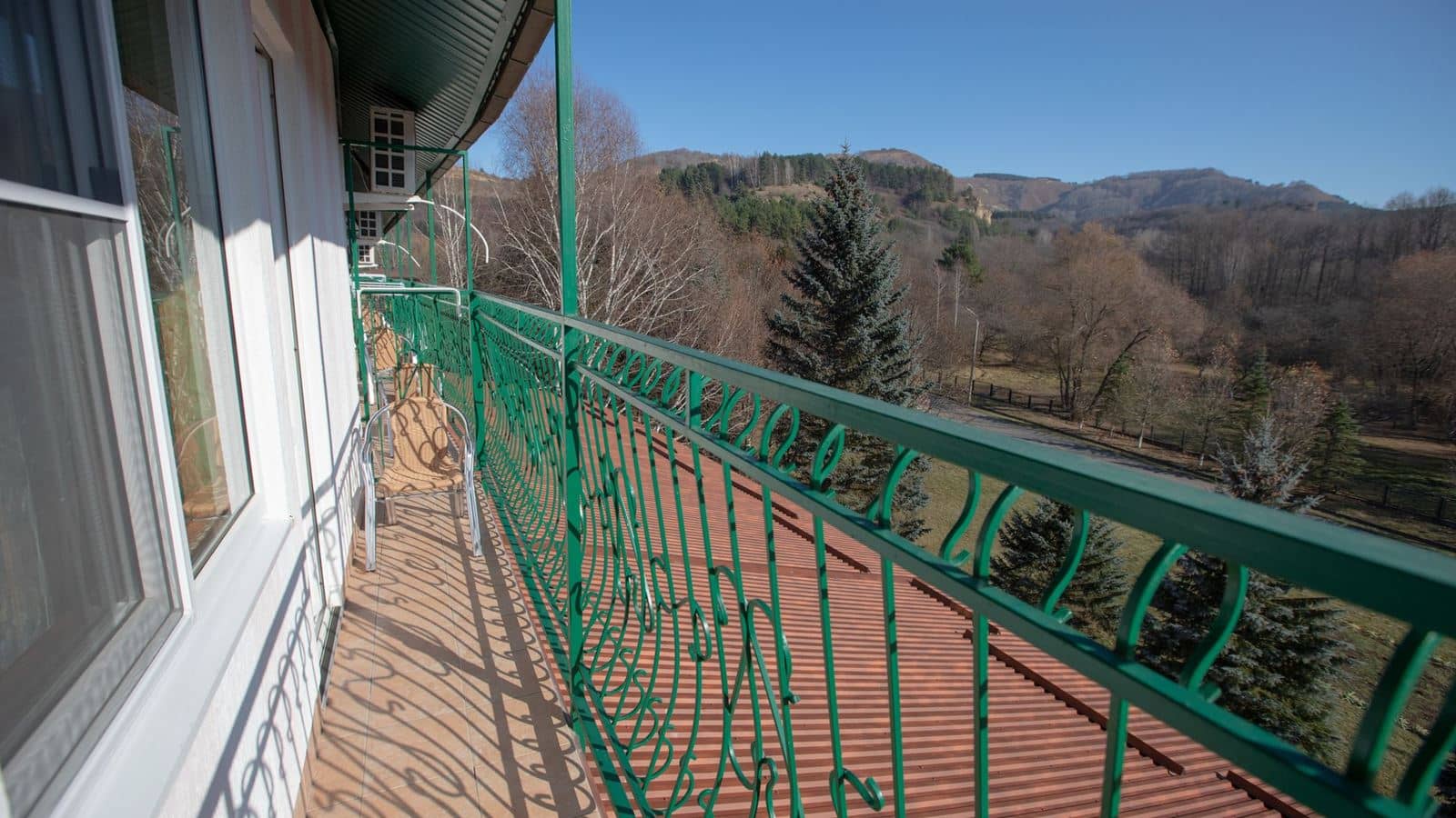 rooms-2bed-superior