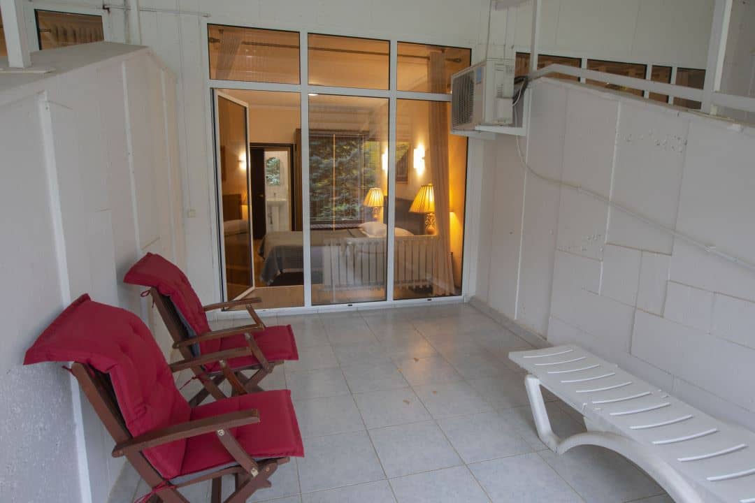 rooms-family-room