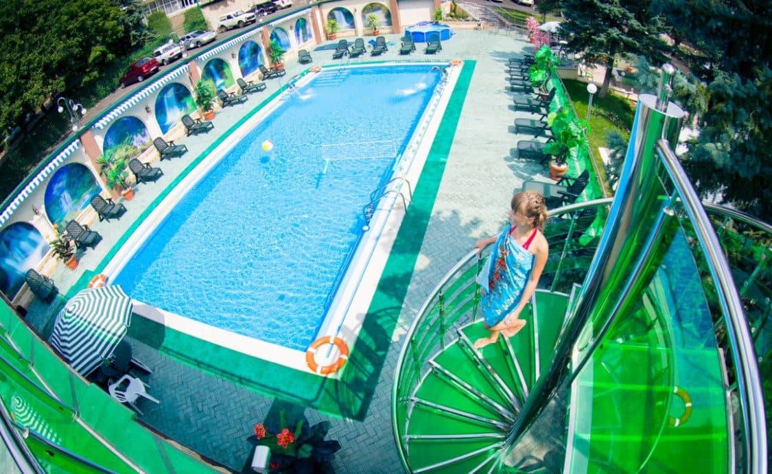 pools-outdoor-pool