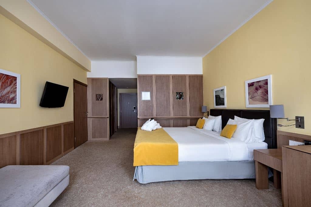 rooms-superior