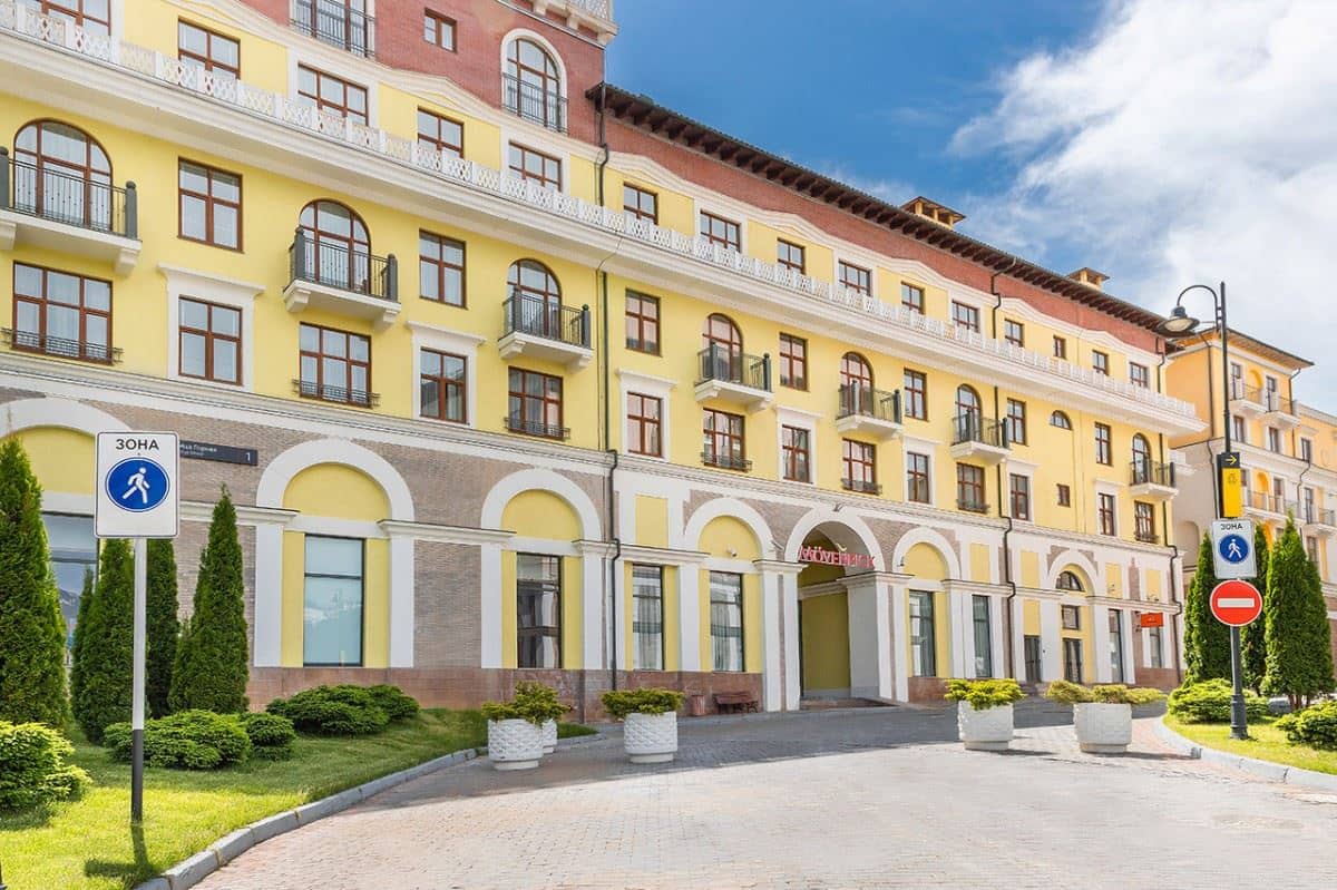 general-main-building