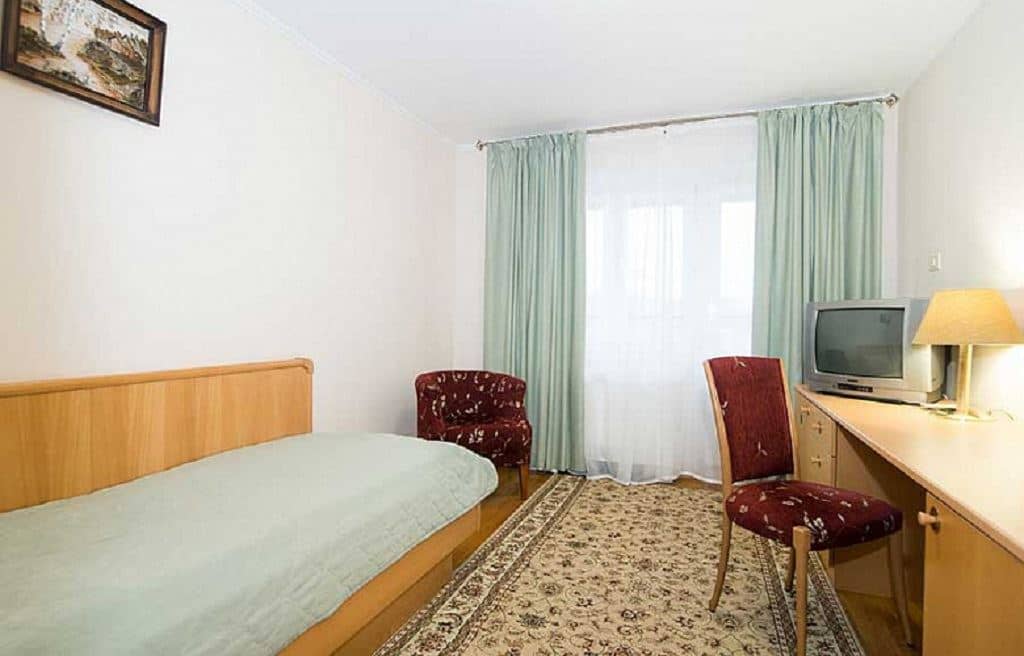 rooms-1-mest-standart-s-balkonom