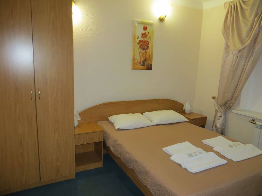 rooms-2-mest-ekonom