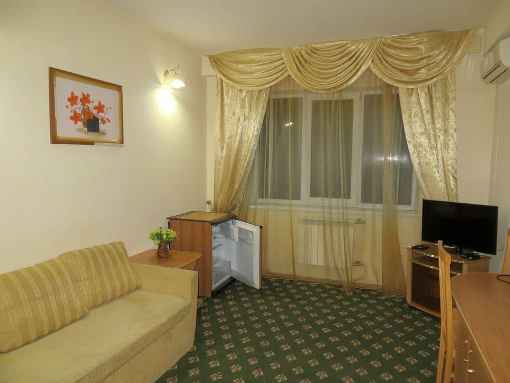 rooms-1-mest-2-komnatn-uluchshennyi