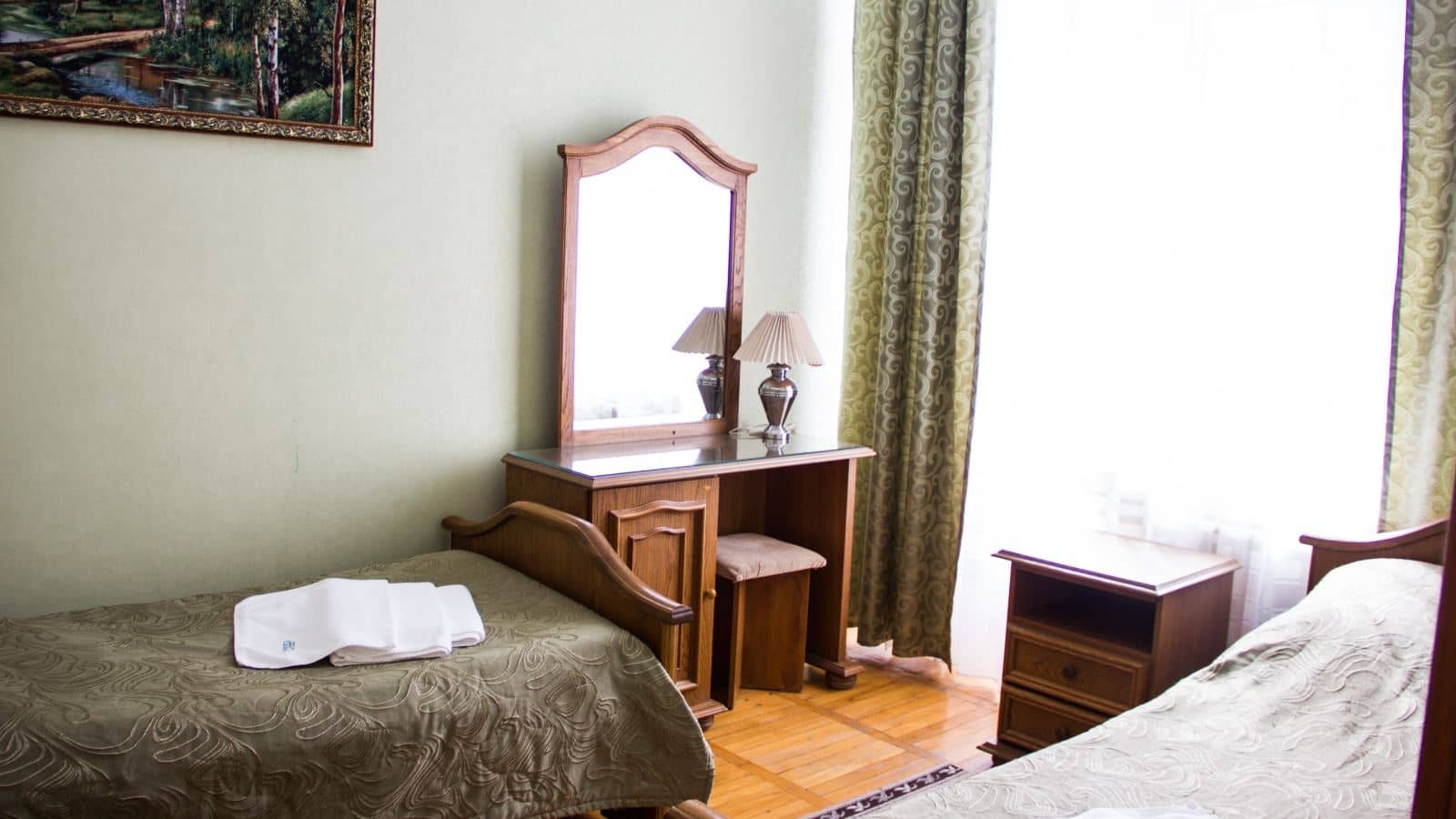 rooms-2-rooms