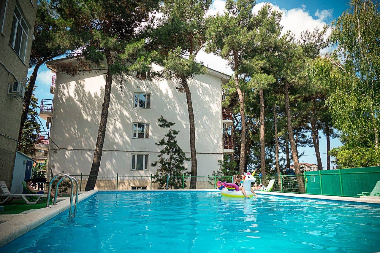 pools-outdoor-pool