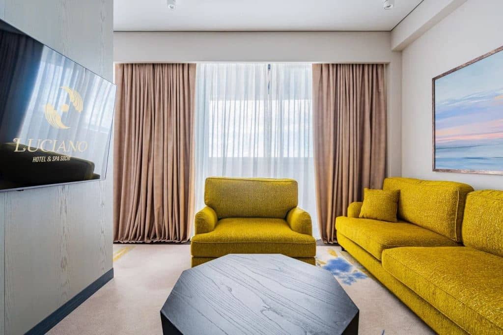rooms-suite-family