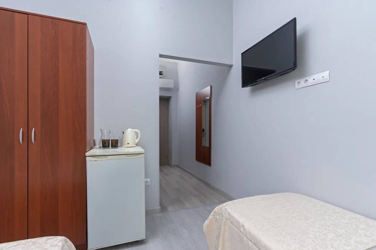 rooms-2-local-standard-building-3