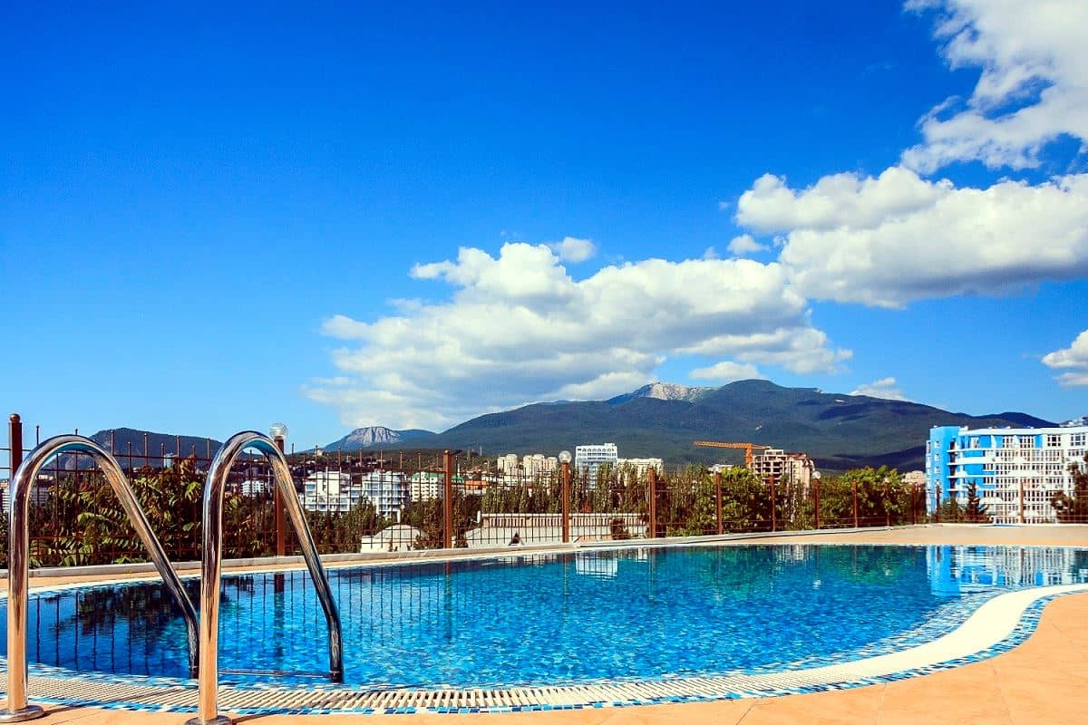 pools-outdoor-pool