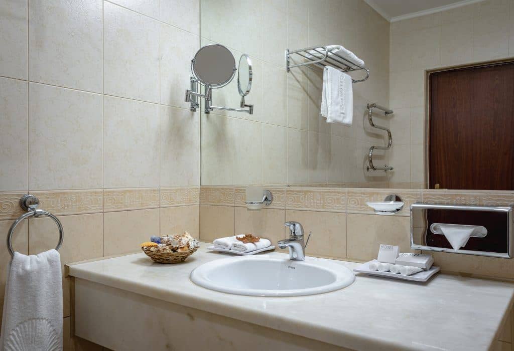 rooms-room-standard