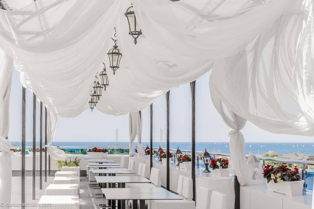 restaurants-