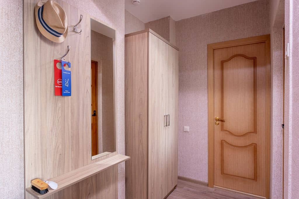 rooms-семейный-двухкомнатный-с-видом-на-парк-или-море