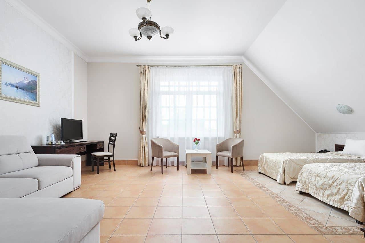 rooms-family-room