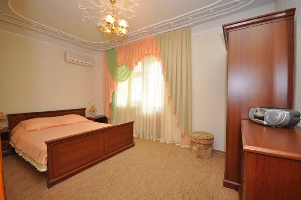 rooms-4местный-5комн-3категория-коттеджособняк-8
