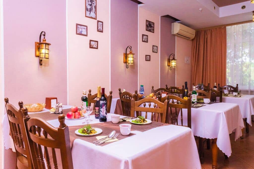 restaurants-canteen