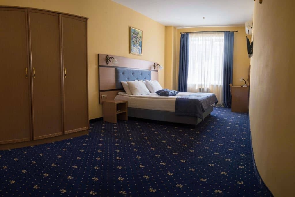 rooms-3room-family