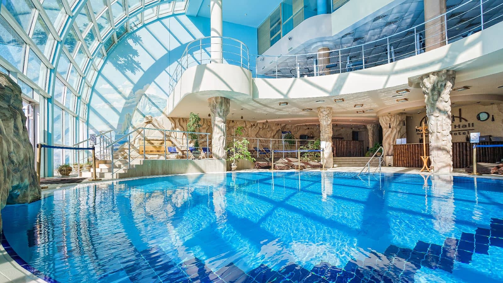 pools-indoor-pool