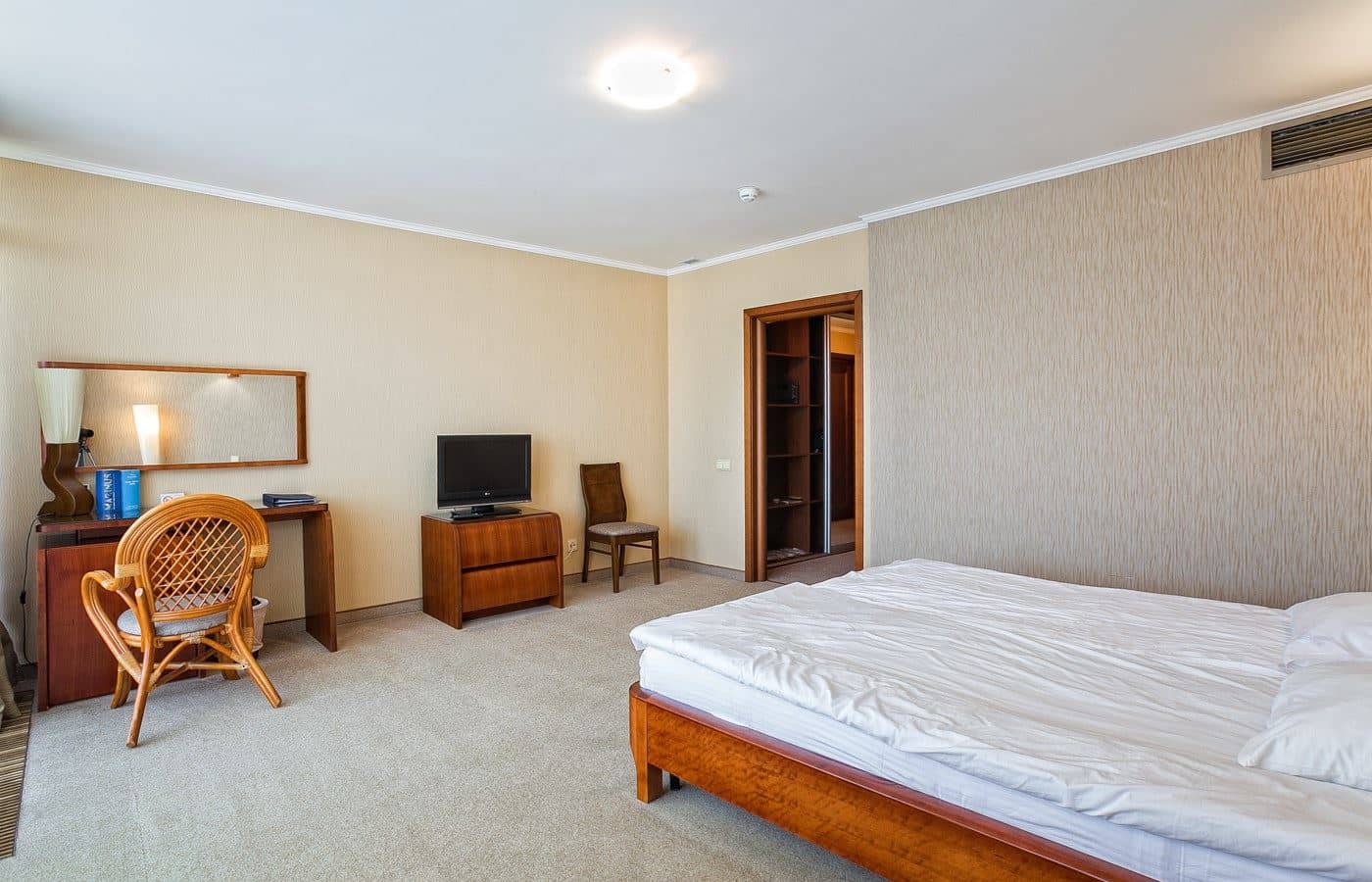 rooms-suite-family