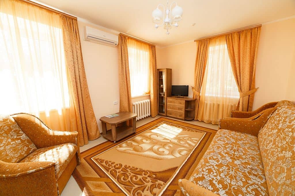 rooms-2-room-building-8