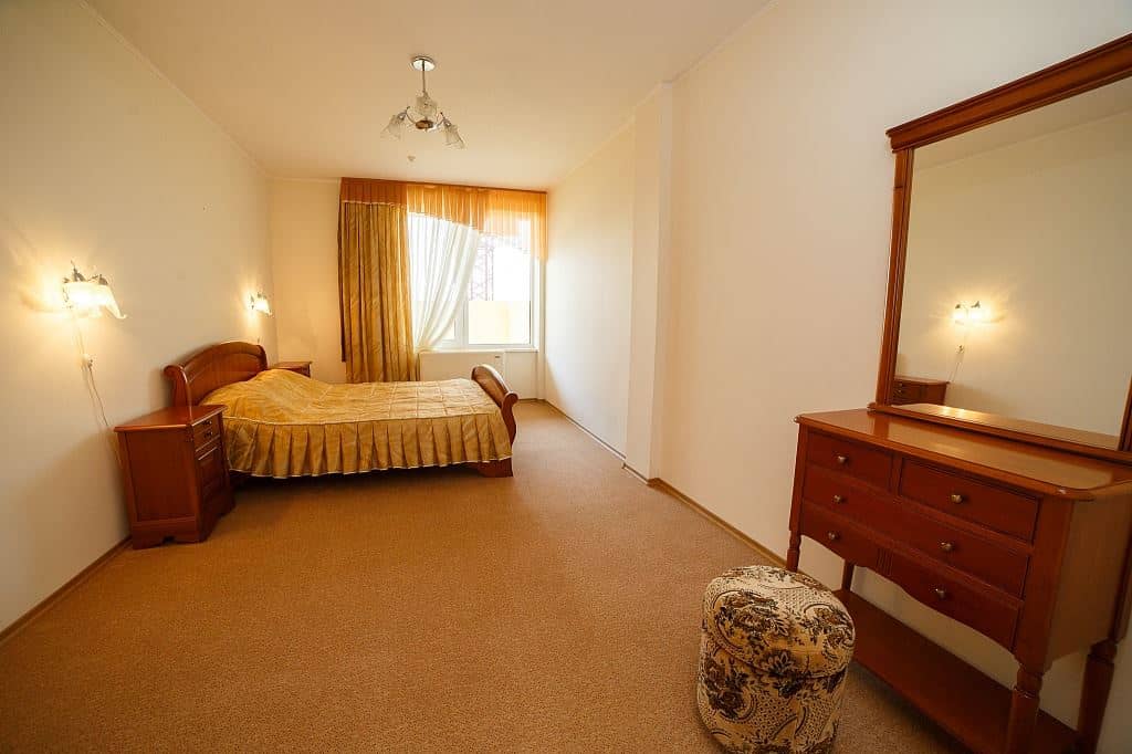 rooms-3-комнатный-2-местный-бизнесцентр