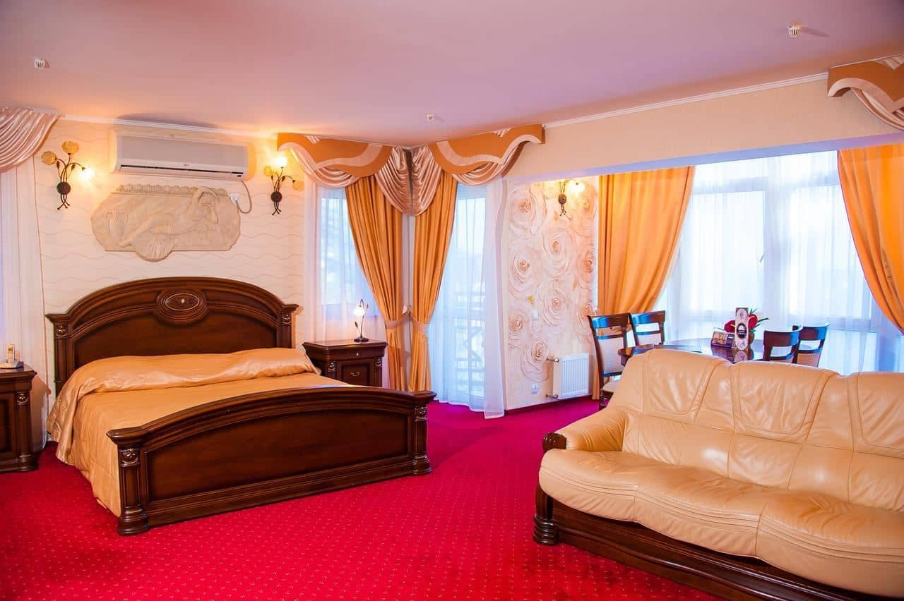 rooms-suite-leyla