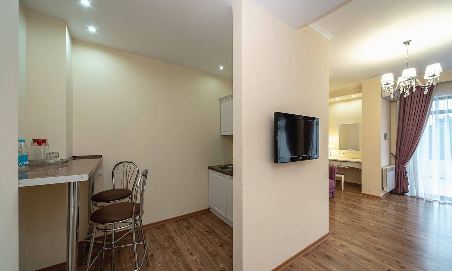 rooms-studio-new